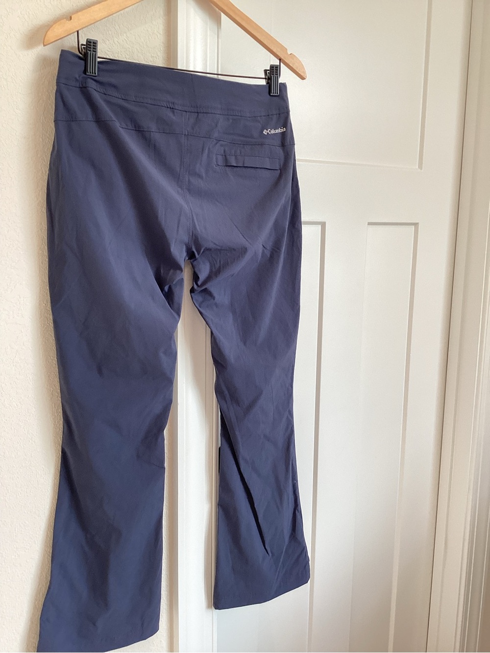 Columbia Mid Rise Bootcut Flare Hiking Pants Size 6 Short Blue-Gray - Picture 9 of 12
